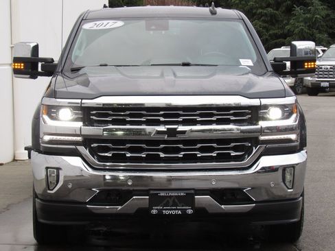Used 2017 Chevrolet Silverado 1500 LTZ w/ LTZ Plus Package image 3