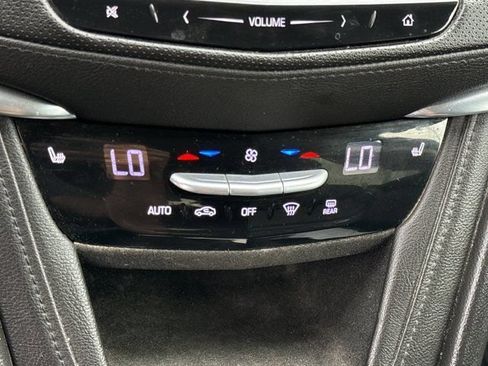 Used 2018 Cadillac XT5 Luxury w/ Driver Awareness Package FWD image 33