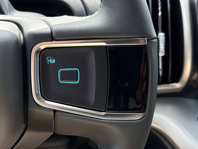 New 2026 Ford Expedition Active RWD image 25