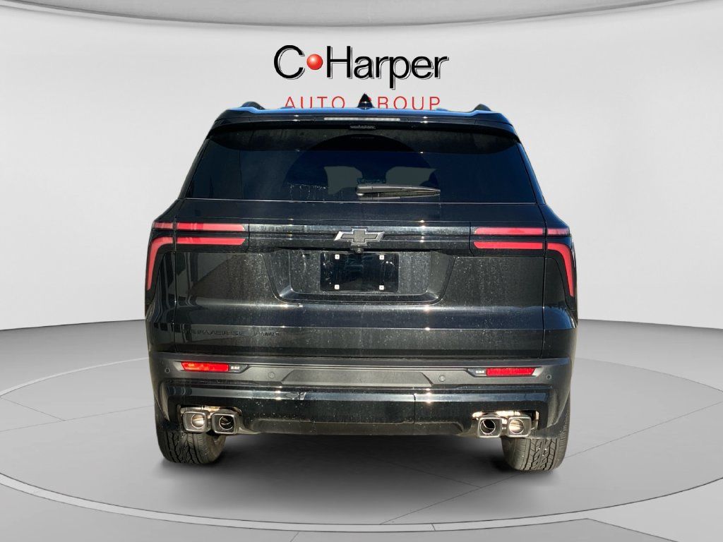 Used 2026 Chevrolet Traverse LT w/ Midnight/Sport Edition AWD/4WD image 4