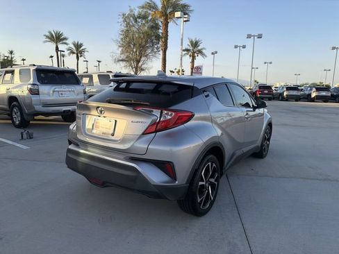 Certified 2019 Toyota C-HR Limited FWD image 5