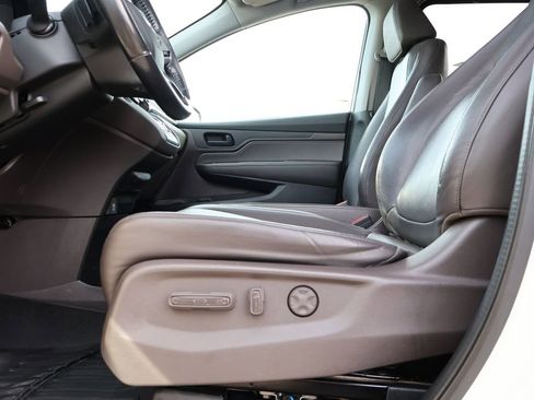 Certified 2018 Honda Odyssey EX-L image 32