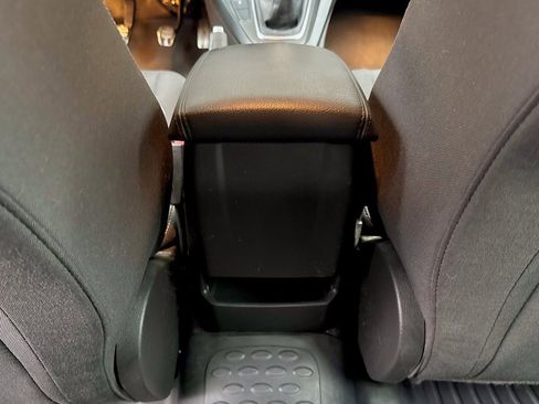 Certified 2018 Ford Focus ST image 32