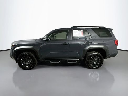Used 2025 Toyota 4Runner SR5 RWD image 5