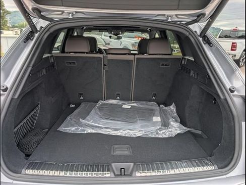 Used 2025 Audi Q5 Premium w/ Convenience Package AWD/4WD image 19
