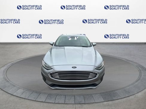 Used 2020 Ford Fusion SE AWD/4WD image 9