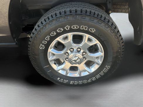 Used 2024 RAM 2500 Laramie w/ Safety Group AWD/4WD image 24