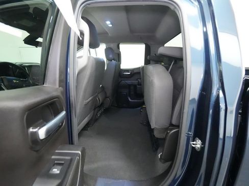 Used 2021 Chevrolet Silverado 1500 LT AWD/4WD image 22