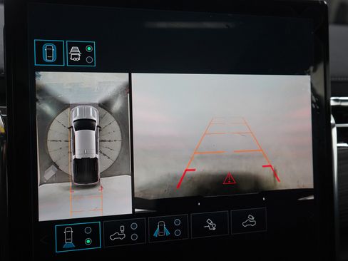 Used 2025 GMC Sierra EV Denali image 34