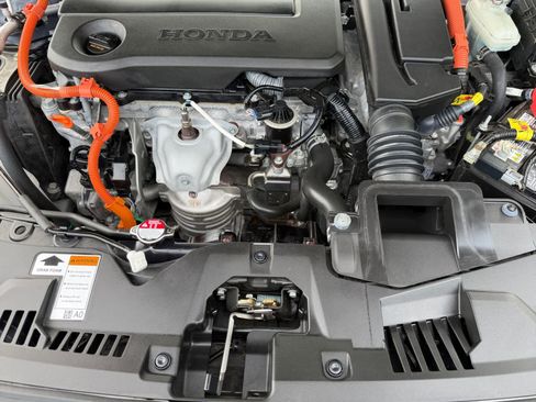 Used 2023 Honda Accord Sport image 8