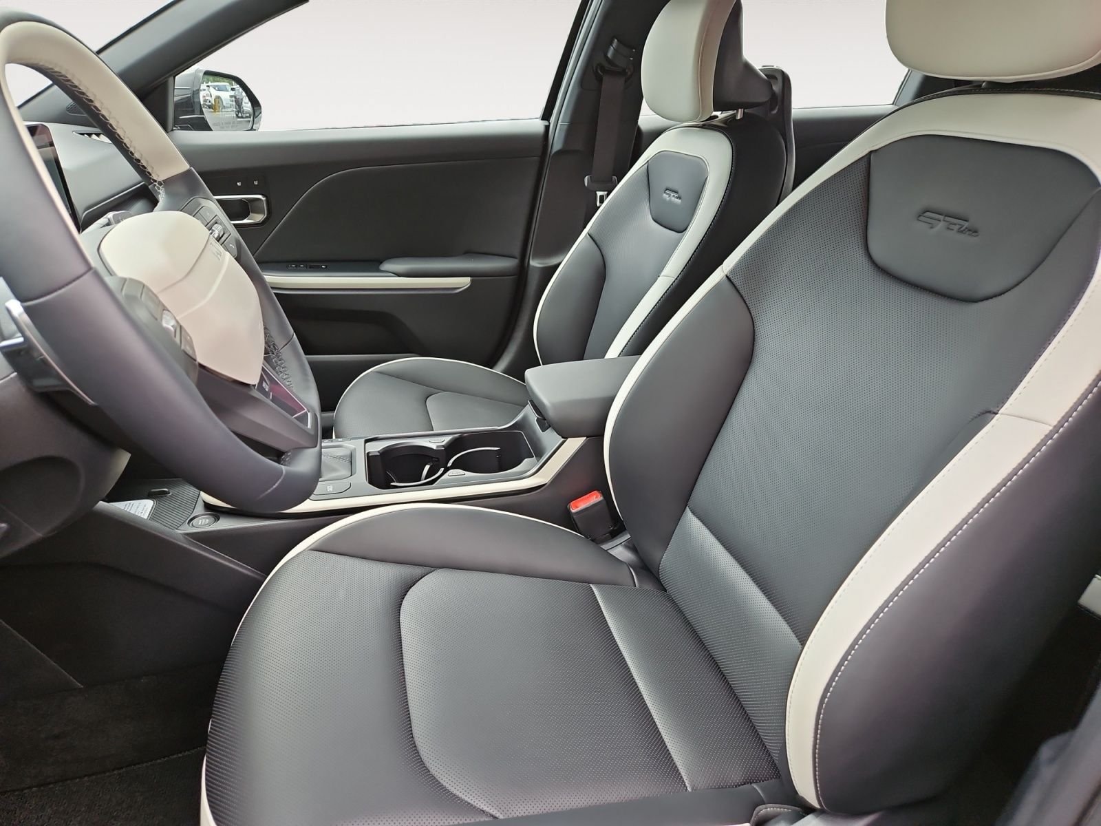 New 2026 Kia K4 GT-Line Turbo FWD image 9
