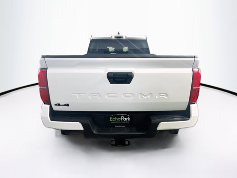Used 2024 Toyota Tacoma TRD Off-Road AWD/4WD image 7