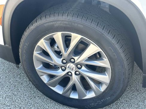 New 2026 Buick Enclave Preferred image 30