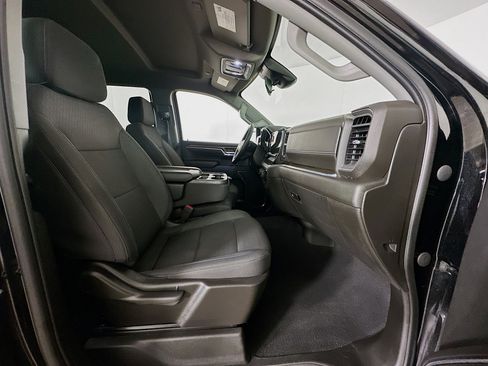 Used 2023 Chevrolet Silverado 1500 LT AWD/4WD image 30