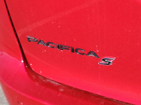 New 2026 Chrysler Pacifica Select image 25