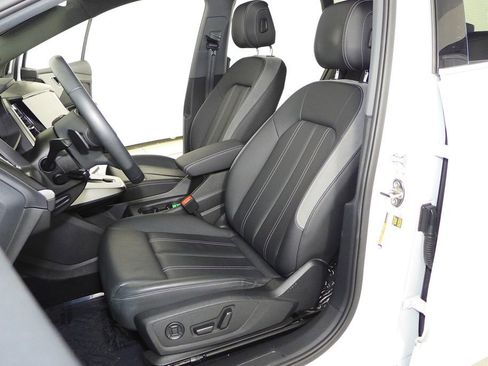 Used 2023 Audi Q4 e-tron Premium Plus w/ Premium Plus image 22