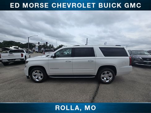 Used 2020 Chevrolet Suburban Premier AWD/4WD image 6