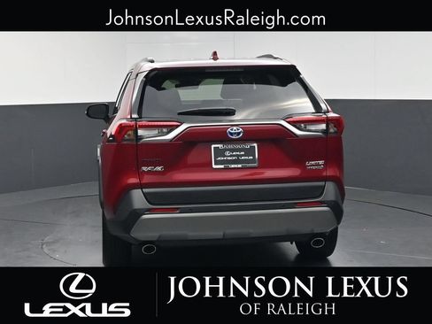 Used 2024 Toyota RAV4 Limited w/ Advanced Technology Package AWD/4WD image 8