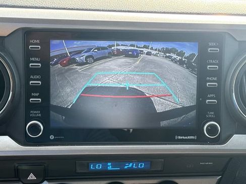 Used 2023 Toyota Tacoma SR5 w/ Technology Package AWD/4WD image 31