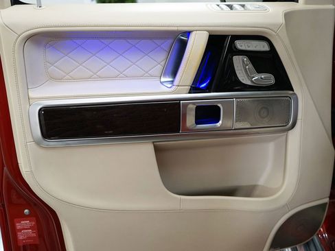 Used 2023 Mercedes-Benz G 63 AMG 4MATIC image 11