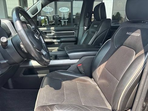 Used 2022 RAM 1500 Laramie w/ Sport Appearance Package AWD/4WD image 13