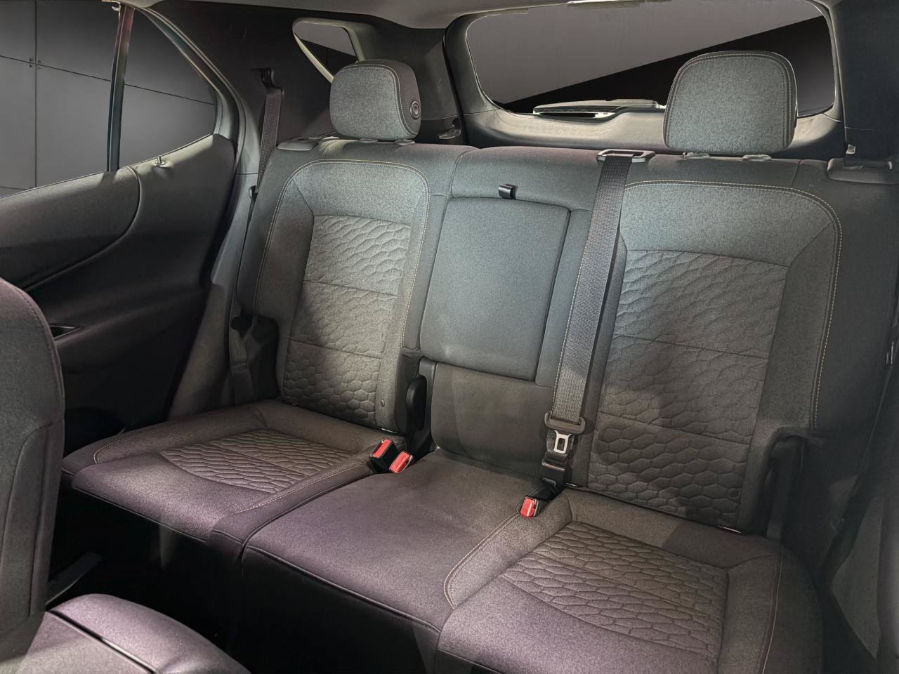 Used 2019 Chevrolet Equinox LT AWD/4WD image 13