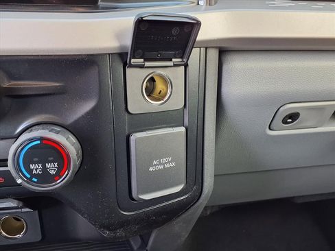 New 2026 Ford F250 XLT w/ XLT Premium Package image 18