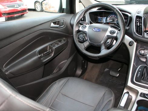 Used 2013 Ford C-MAX Energi SEL image 17