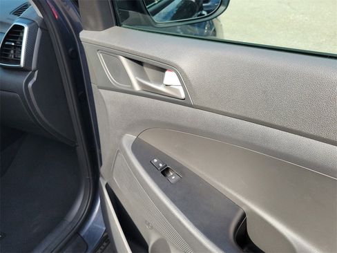 Certified 2021 Hyundai Tucson SE image 44