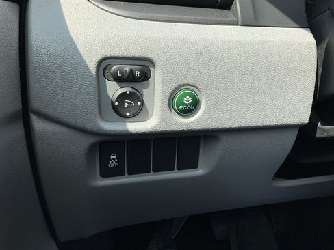 Used 2018 Honda Pilot EX image 27