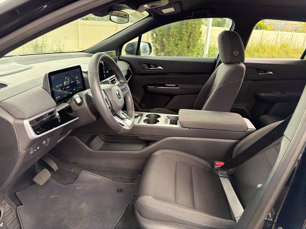 Used 2024 Honda Prologue EX image 17
