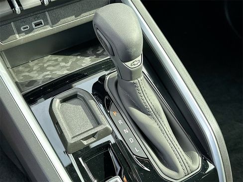 New 2026 Chevrolet Colorado W/T image 12