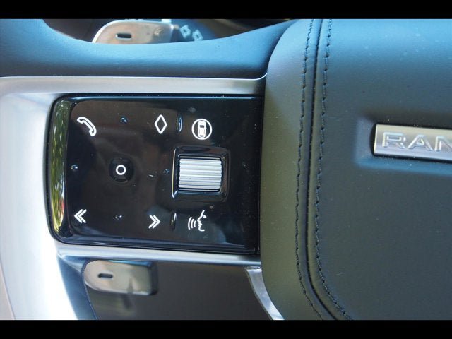 Used 2025 Land Rover Range Rover Long Wheelbase SE AWD/4WD image 29