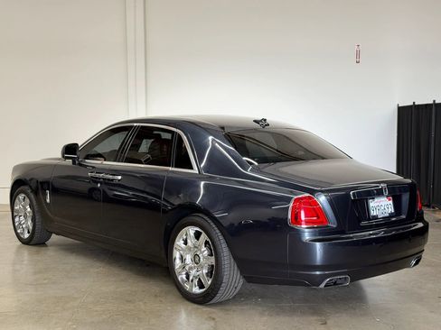 Used 2011 Rolls-Royce Ghost RWD image 10