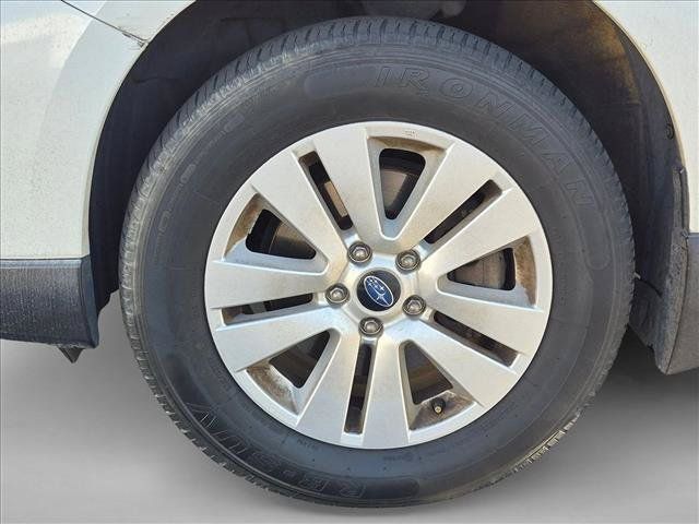 Used 2019 Subaru Outback 2.5i Premium w/ Popular Package #2 AWD/4WD image 10