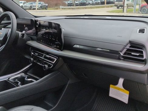 New 2026 Chevrolet Traverse LT w/ LPO, Floor Liner Package image 29