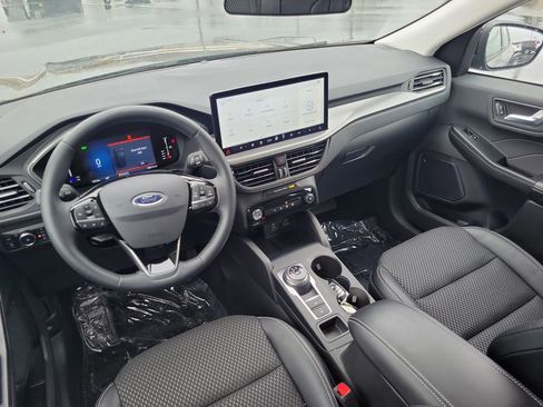 Used 2024 Ford Escape SE image 24