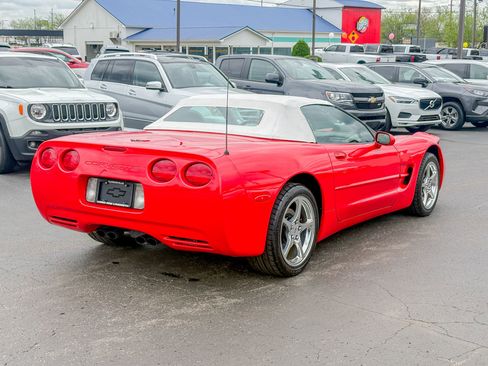 Used 2000 Chevrolet Corvette Convertible w/ Memory Pkg RWD image 6
