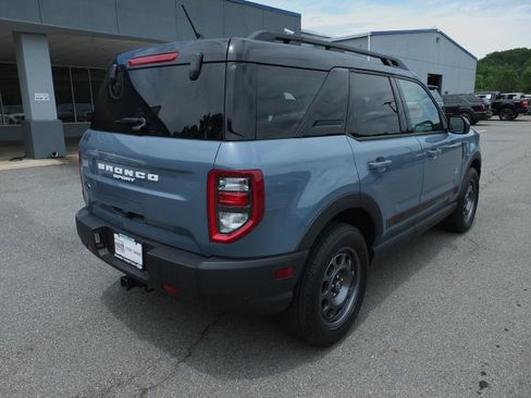 Used 2024 Ford Bronco Sport Outer Banks AWD/4WD image 3