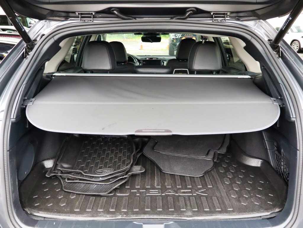 Used 2023 Subaru Outback Touring XT AWD/4WD image 60