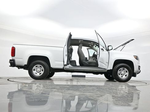 Used 2019 Chevrolet Colorado W/T image 55