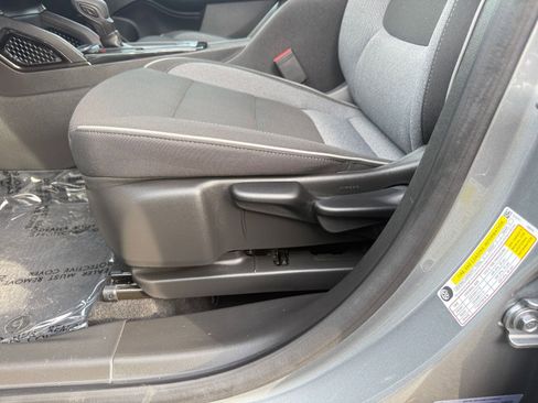 Used 2025 Chevrolet TrailBlazer LT image 23