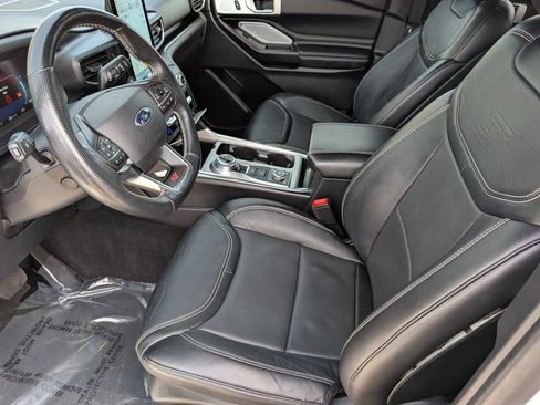 Used 2020 Ford Explorer ST w/ Premium Technology Package image 14