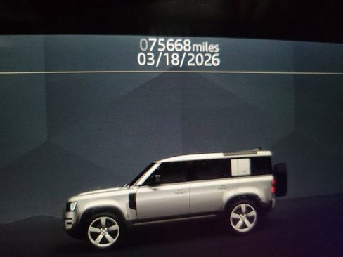 Used 2022 Land Rover Defender 110 X image 18