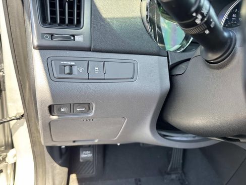 Used 2014 Hyundai Sonata Limited w/ Panoramic Sunroof Package 02 FWD image 36