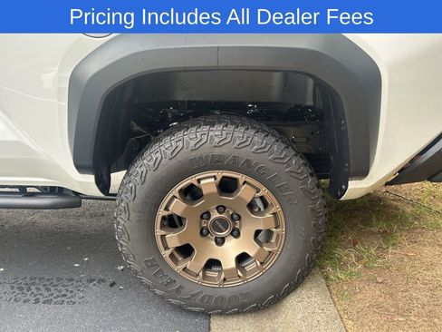 New 2025 Toyota Tacoma 4x4 Double Cab Hybrid image 6