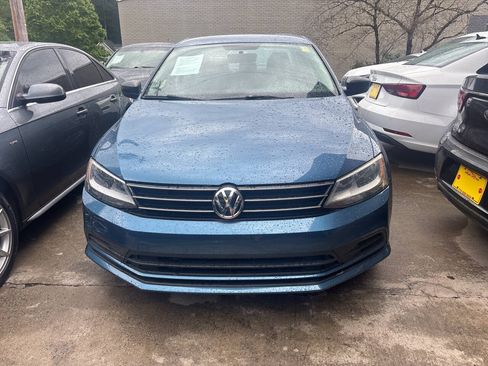 Used 2016 Volkswagen Jetta S FWD image 3