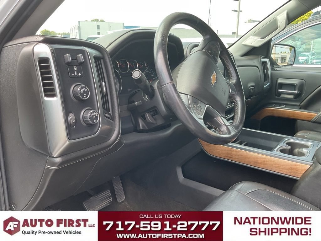 Used 2017 Chevrolet Silverado 1500 LTZ AWD/4WD image 6