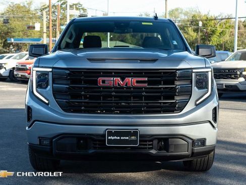 Used 2024 GMC Sierra 1500 Elevation image 2