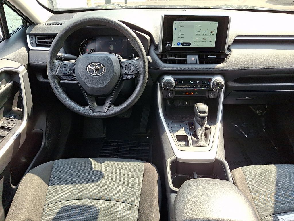 Certified 2025 Toyota RAV4 XLE AWD/4WD image 12